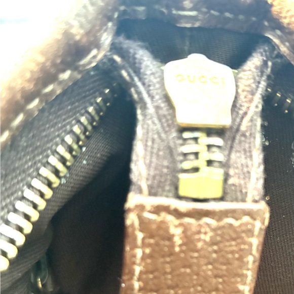 Gucci Abbey Messenger Brown Monogram Shoulder/Crossbody Bag - Picture 12 of 15